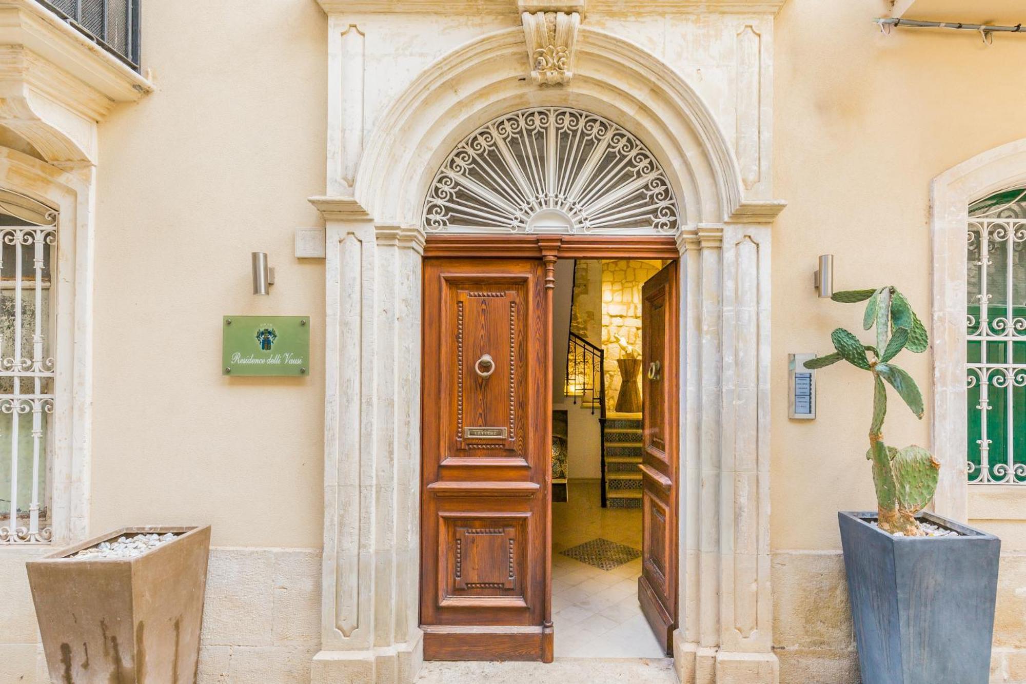 Modica For Family - Rooms And Apartments Exterior foto