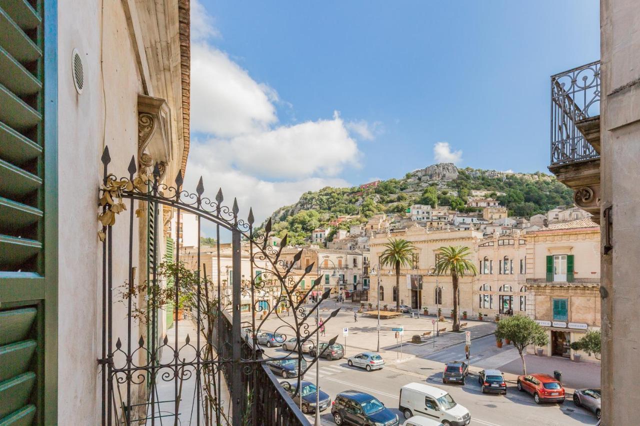 Modica For Family - Rooms And Apartments Exterior foto