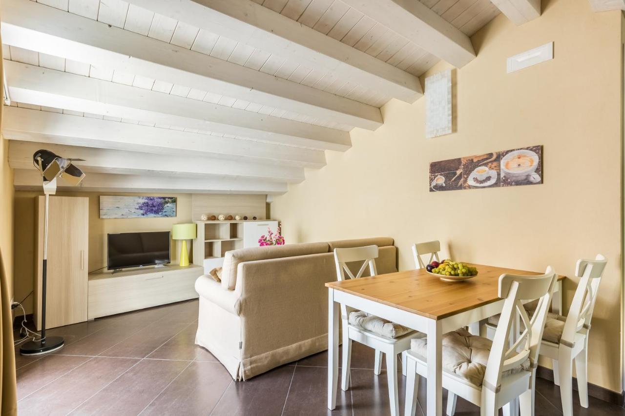 Modica For Family - Rooms And Apartments Exterior foto