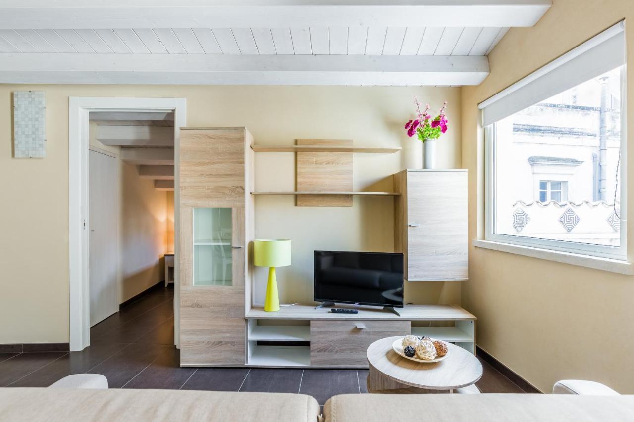 Modica For Family - Rooms And Apartments Exterior foto