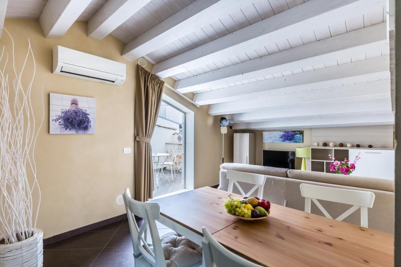 Modica For Family - Rooms And Apartments Exterior foto